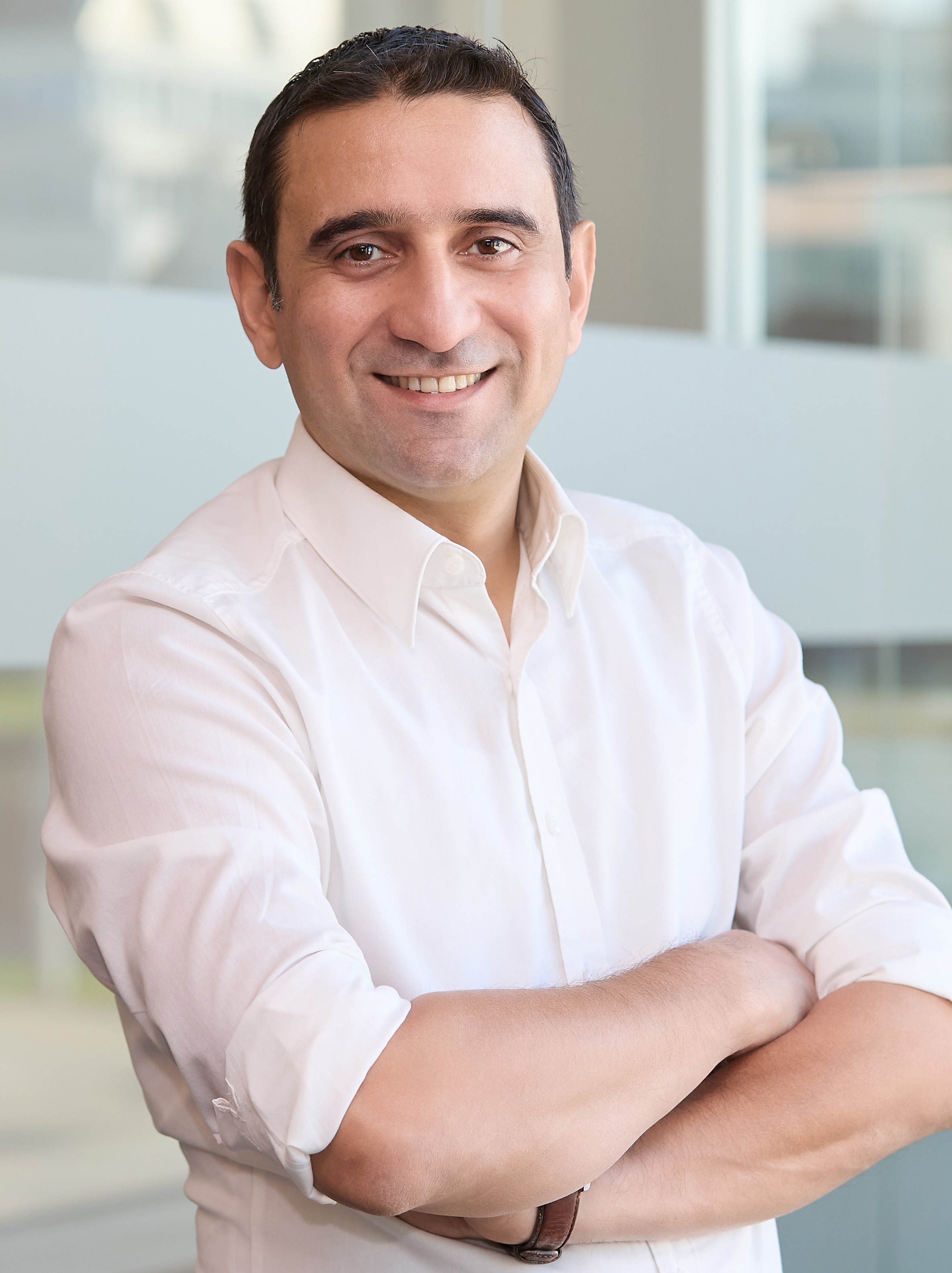 Portrait of Kaveh Rahnema